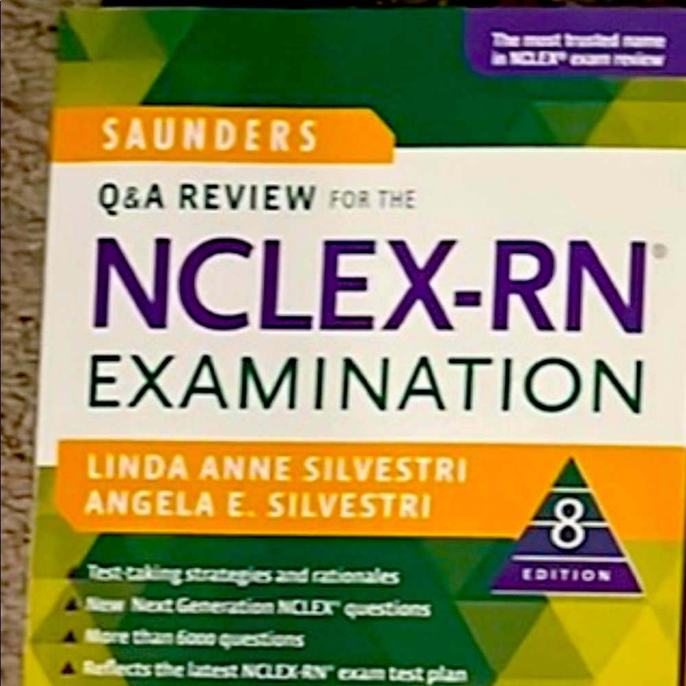 Saunders NCLEX RN Study book